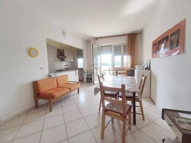 Stanze in affitto di m² in Viale B. Croce, 573