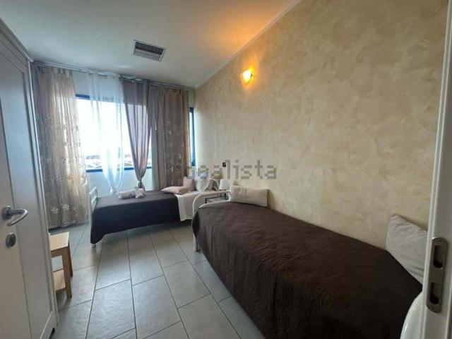 Stanze in affitto di m² in Viale del Lavoro, 33
