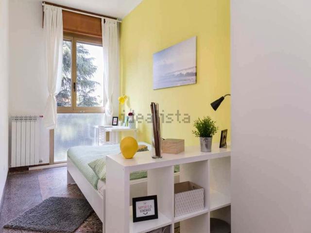 Stanze in affitto di m² in Viale Giovanni Vicini, 20