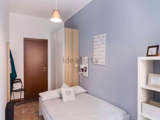 Stanze in affitto di m² in Viale Giovanni Vicini, 20