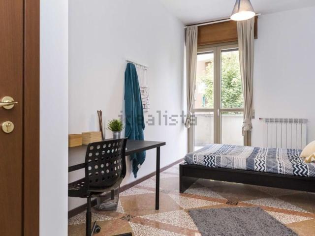 Stanze in affitto di m² in Viale Giovanni Vicini, 20