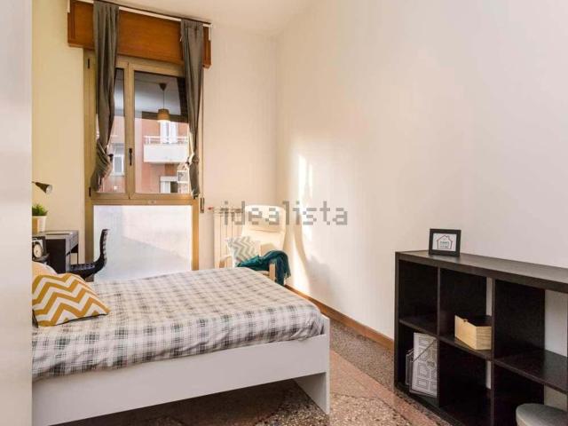 Stanze in affitto di m² in Viale Giovanni Vicini, 20