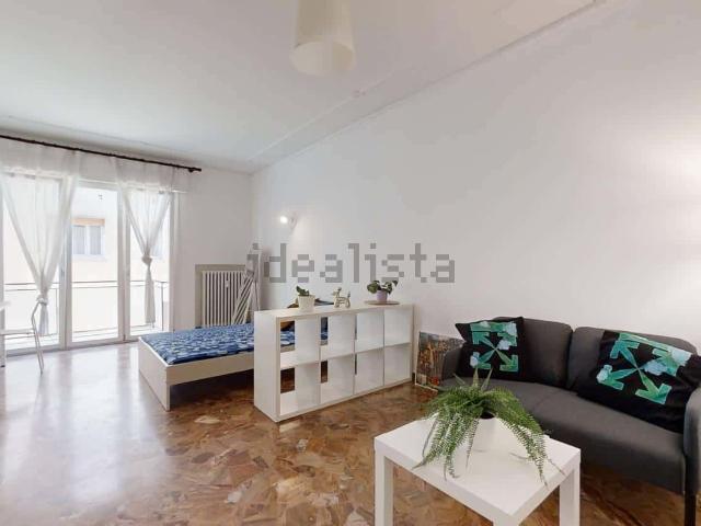 Stanze in affitto di m² in Viale Giuseppe Garibaldi, 81