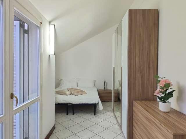 Stanze in affitto in un appartamento con 2 camere da letto a Milano
