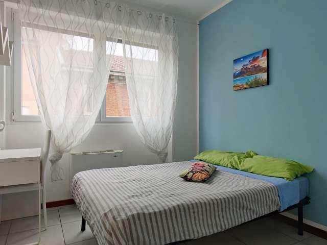Stanze in affitto in un appartamento con 2 camere da letto a Milano