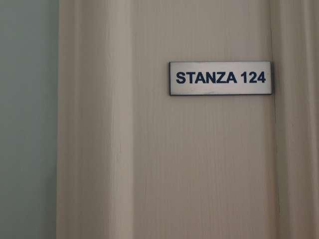 Stanze in affitto in un appartamento con 4 camere da letto a Torino