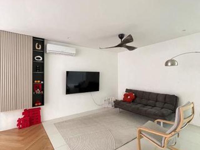 Stapok 3 storey terrace house for Rent