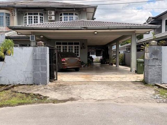 STAPOK DOUBLE STOREY SEMI DETACHED FOR SALE At BATU KAWA KUCHING