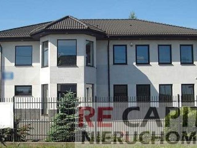 Stare Babice, Henryka Sienkiewicza, 340 m2