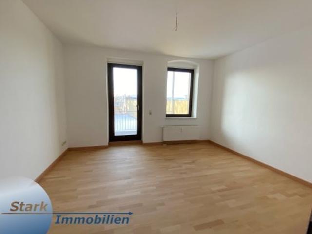 Stark! Schöne 3 Raum Wohnung mit Balkon!