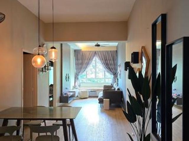 Starhill residence usm bukit gambier move in condition 1cp rare nice