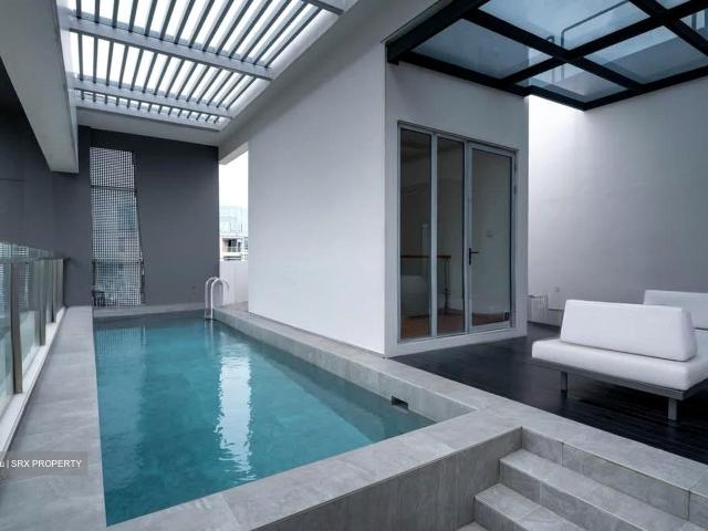 Starlight Suites D9, Apartment