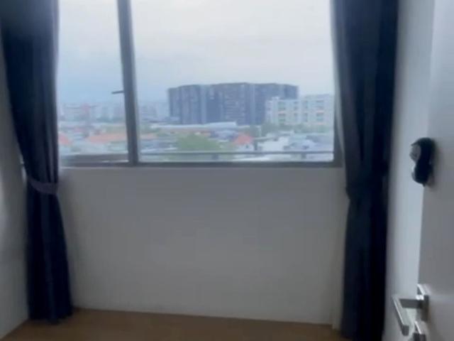 Stars Of Kovan D19, Apartment