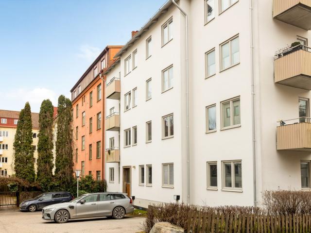 Starrbäcksgatan 24