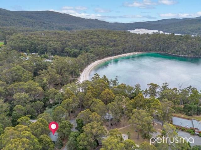 Stewarts Bay Lodge Investment 2 Bedroom Log Cabin