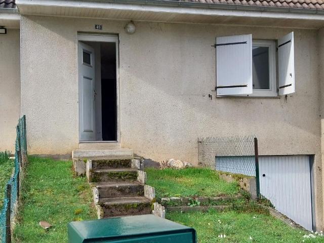 STE GENEVIEVE DES BOIS 45 / Maison 4 PIECES avec sous sol total, garage et jardin