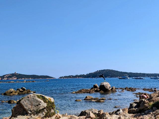STE LUCIE DE PORTO VECCHIO: VILLA DE LUXE AVEC PISCINE FACE
