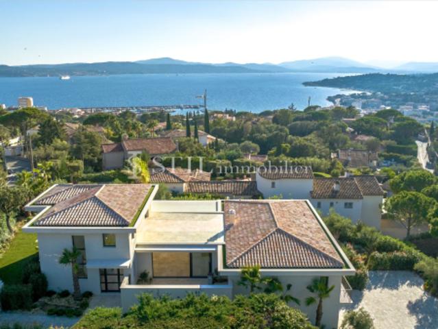 STE MAXIME, maison à vendre, 6 pièces, 350 m²