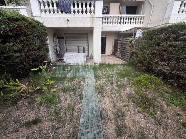 STE MARGUERITE GRAND STUDIO AVEC JARDIN