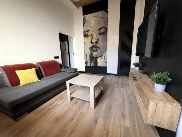Stefana Jaracza 97 m², Łódź
