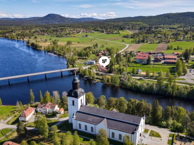 Stene Norvägen 1A och 1 B