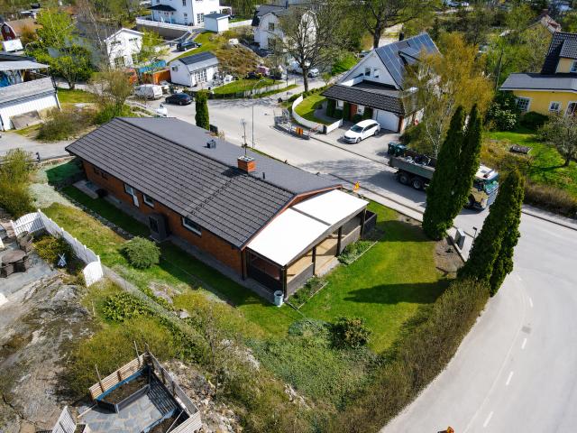 Stenmovägen 16