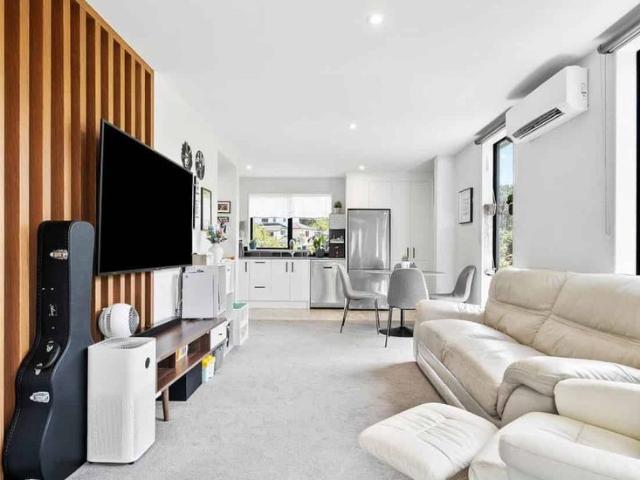 Step Into a Lifestyle of Comfort and Convenience!
