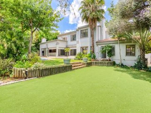 step into sophisticated estate livin.