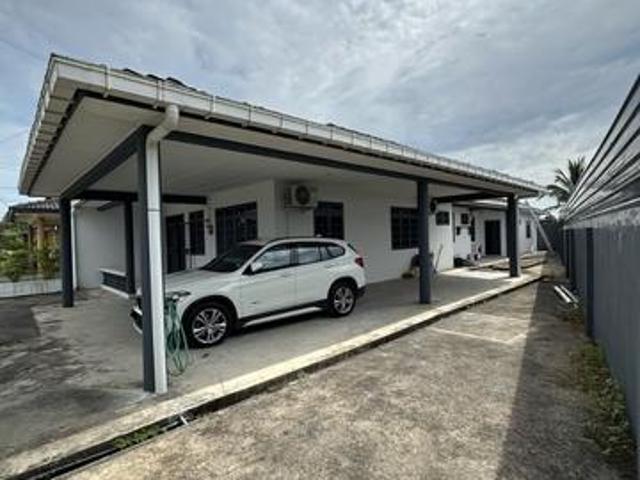 Stephen Yong Single Storey SemiDetached For Rent Good Condition