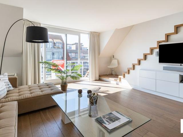Stijlvol 3 slaapkamerappartement te koop in Nieuwpoort!