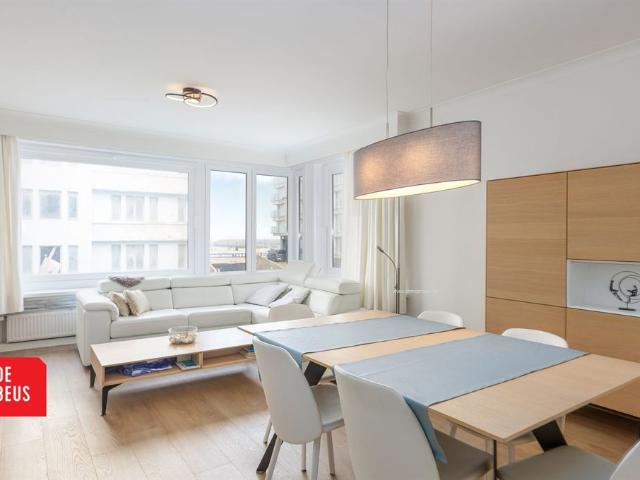 Stijlvol 3 slpk appartement met zeezicht