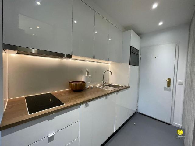 Stijlvolle bemeubelde studio op de Brialmontlei
