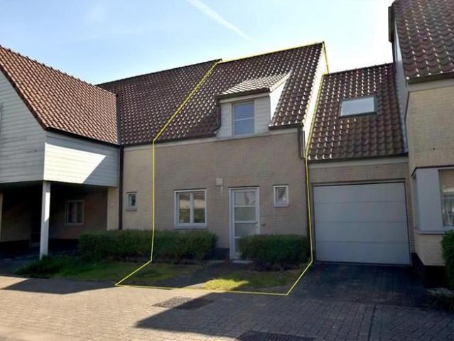 Stijlvolle woning met 4 slaapkamers gelegen in een kindervri