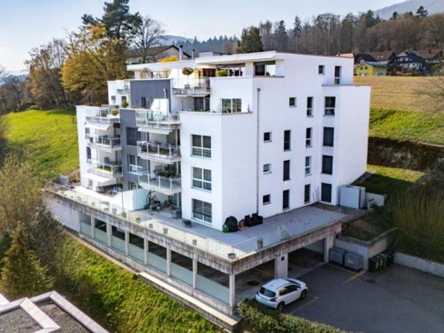 Stil, Licht & Aussicht Exklusive 5.5 Zimmer Wohnung