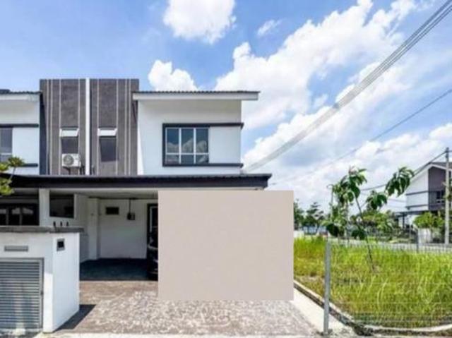 Still New Corner Lot Double Storey Irama Perdana LBS Alam Perdana