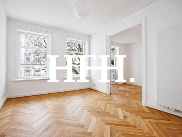 Stillvoll modernisiert 3 Zimmer Altbau in Toplage