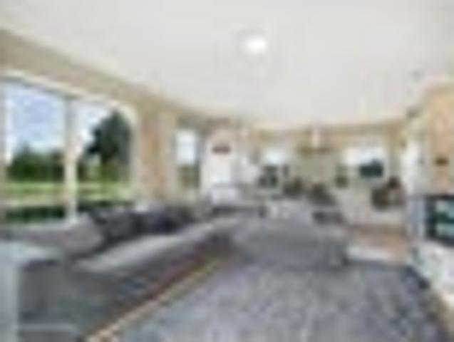 Stillwater, 2 bedrooms, $595 pw