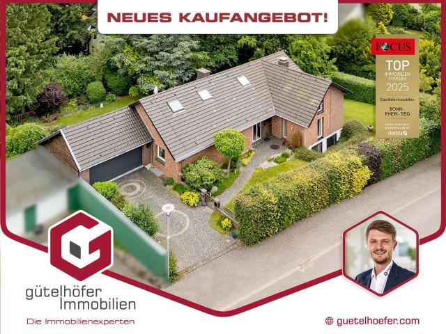 Stilsicher Wohnen! Großzügiges Einfamilienhaus mit Kaminzimmer und Doppelgarage auf 1.073m² Grund