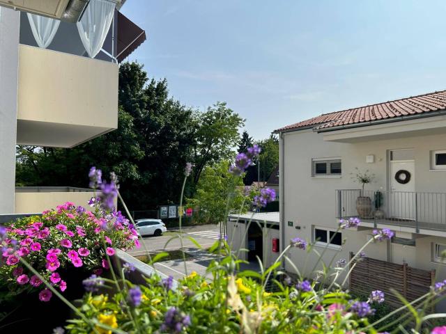 Stilvoll Wohnen in Leibnitz! Exklusive 3 Zimmer Wohnung Erstbezugscharakter mit Balkon in bevorzugter Siedlungslage von Leibnitz zu verkaufen!