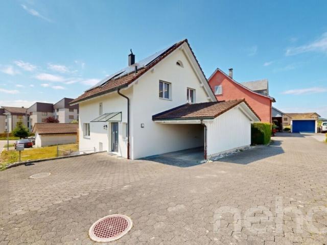 Stilvoll wohnen mit moderner Energie 5.5 Zimmer Einfamilienhaus