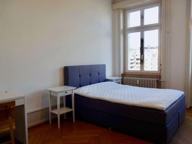 Stilvoll möbliertes WG Zimmer in Basel