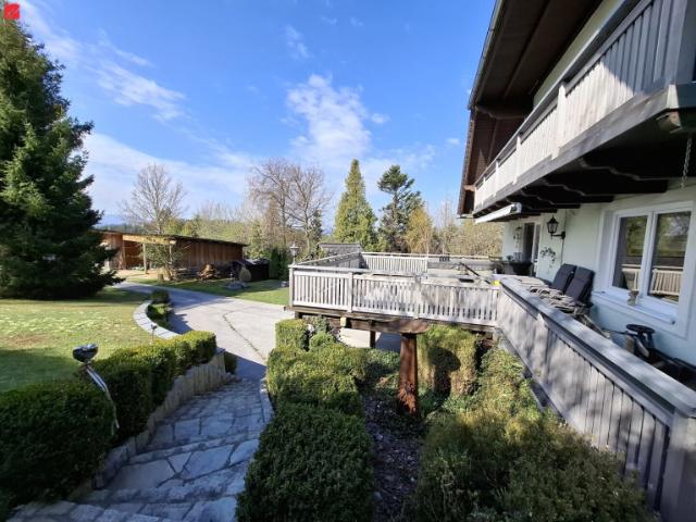 Stilvoll modernisiertes Familienhaus mit sonniger Terrasse 15 Minuten von Weiz
