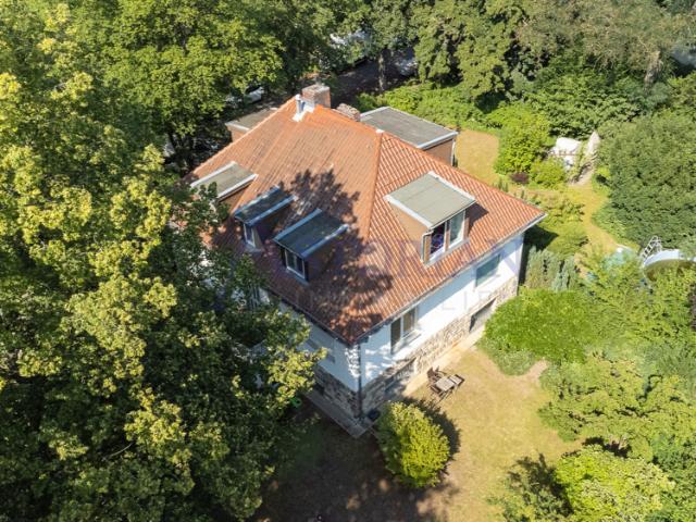 Stilvoll sanierte Villa auf einem großartigen Grundstück in Lichterfelde West