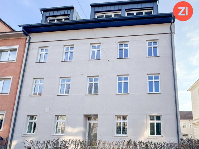 Stilvoll sanierte Altbauwohnungen zwischen 23 und 65 m² – jetzt kaufen und einziehen!