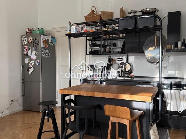 Stilvoll sanierte, helle 2 Zi Altbauwohnung mit Terrasse & Garten nahe Lietzensee