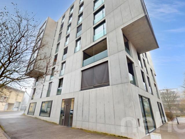 Stilvolle 3.5 Zimmer Wohnung mit Loggia in Biel