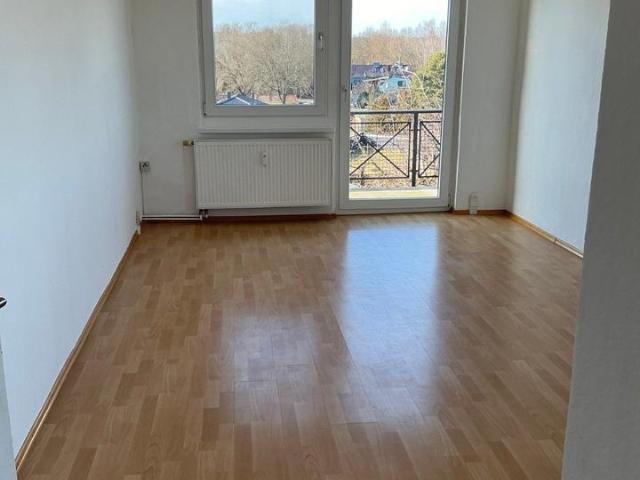 Stilvolle 4 Zimmer Wohnung mit Balkon und moderner Einbauküche Unit 73