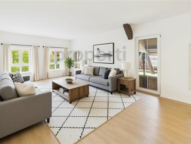 Stilvolle 5.5 Zimmer Wohnung mit Balkon in Geristein, Bolligen