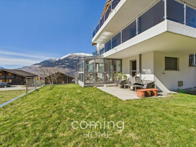 Stilvolle 5.5 Zimmer Gartenwohnung mit Wintergarten und Bergsicht in Ried Brig