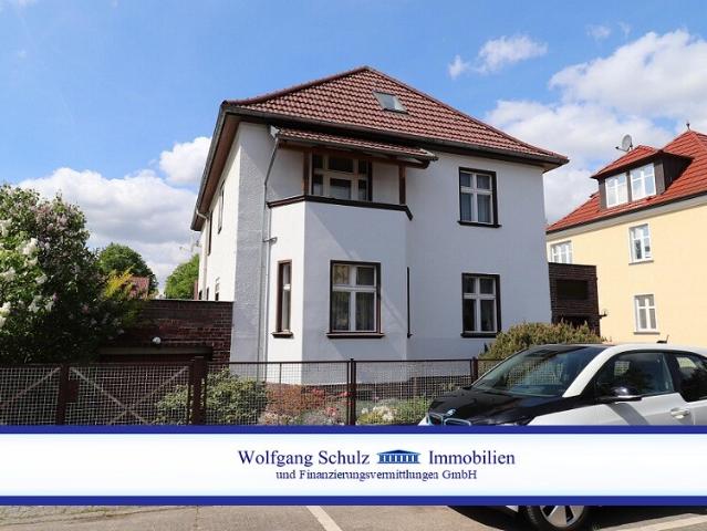 Stilvolle Altbauvilla von 1936 mit 7 Zimmern 188 m² Wohnfläche, ideal als Ein oder Zweifamilienhaus
